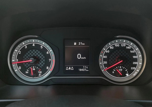 Hyundai i20 cena 61900 przebieg: 18900, rok produkcji 2021 z Garwolin małe 301